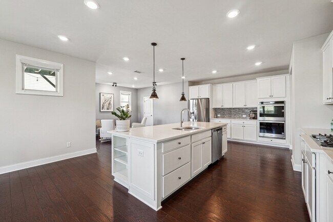 Building Photo - 4440 Croftshire Pl