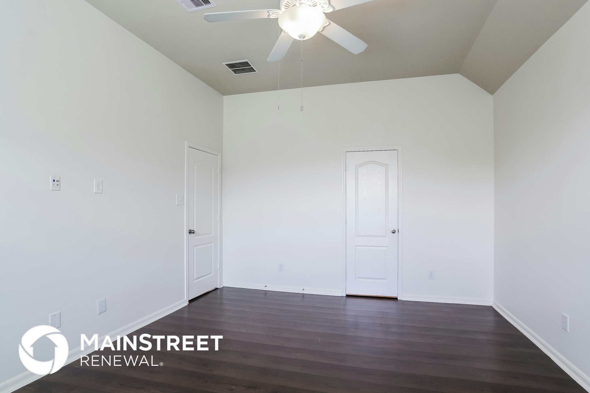 Building Photo - 9838 Linden Hollow Dr