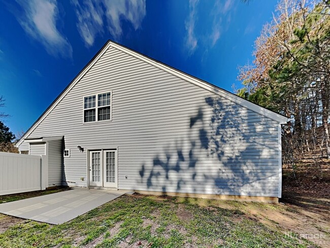Building Photo - 148 Silver Fox Trail