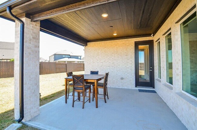 Building Photo - 9522 Rialto Creek Dr