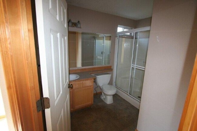 Building Photo - Adorable two bedroom home located in Post ...