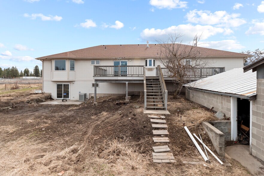 Building Photo - 5704 W Garden Springs Rd