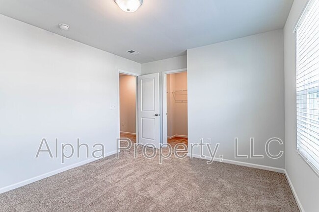 Building Photo - 540 Millsgate Cir