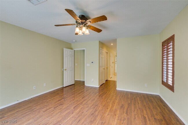 Building Photo - 2701 Port Lewis Ave