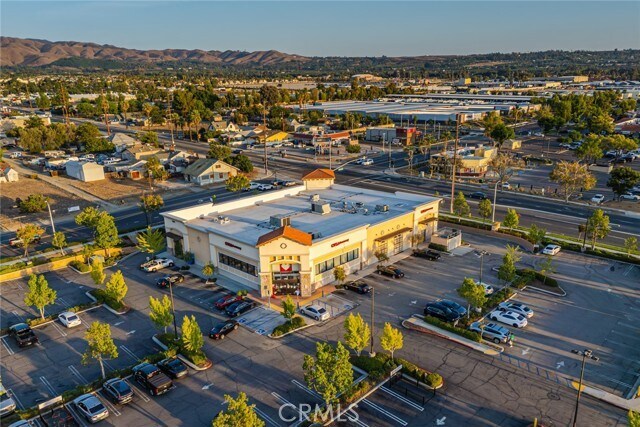 Building Photo - 1539 Carmel Ct