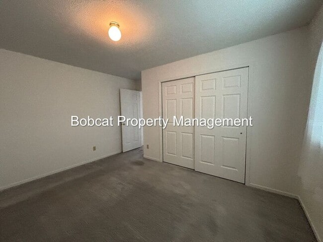 Building Photo - 628 Long Valley Rd