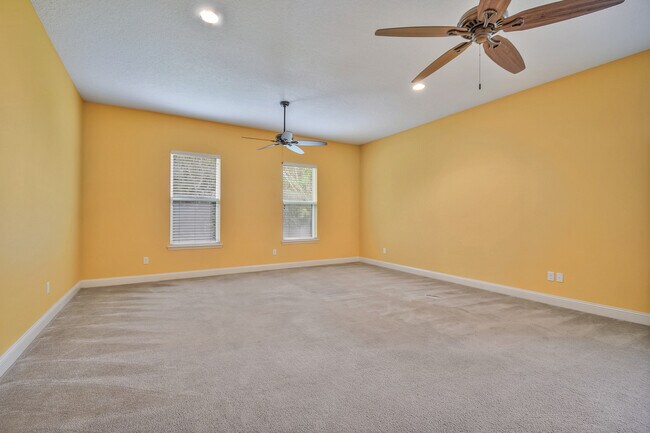Building Photo - 3521 Carolwood Ln