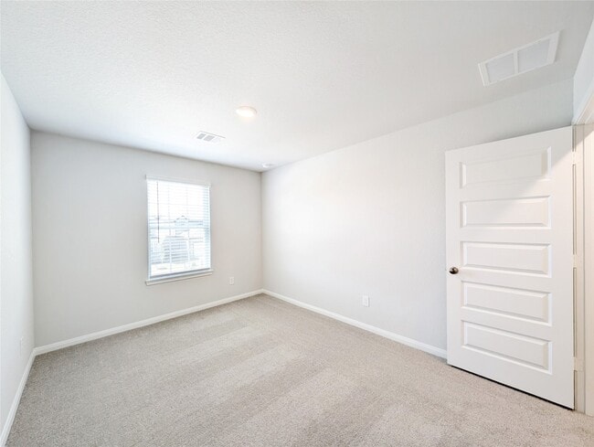 Building Photo - 13344 Burbot Dr