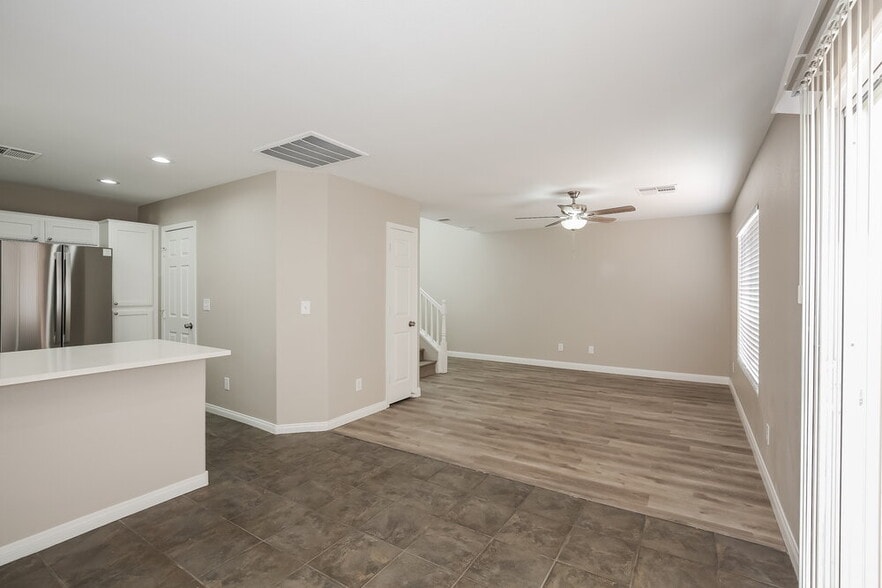 Building Photo - 9503 Diamond Bridge Ave