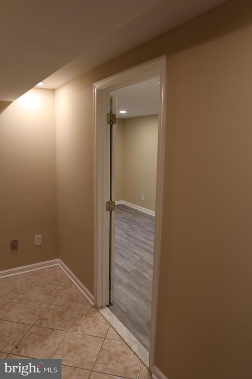 Building Photo - 11202 TROY Rd