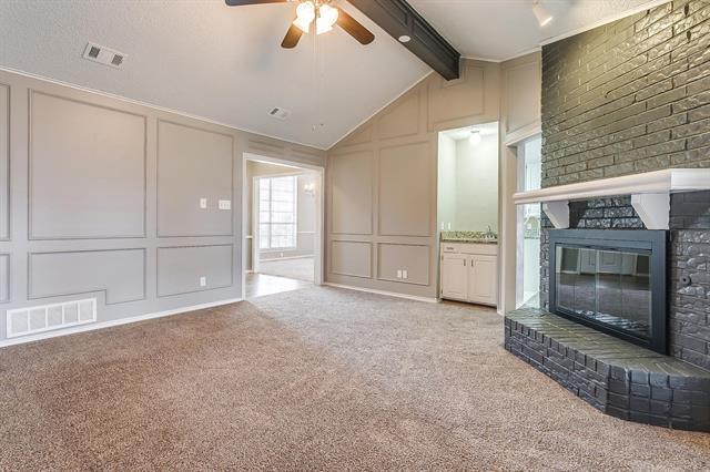 Building Photo - 2407 Ridgevalley Dr