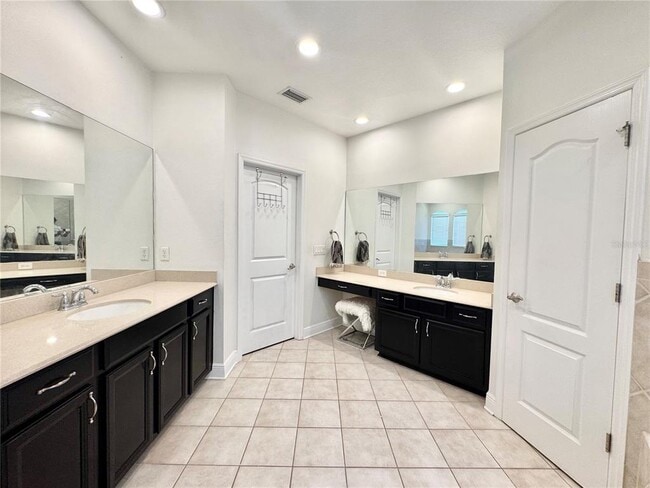 Building Photo - 212 Montara Drive