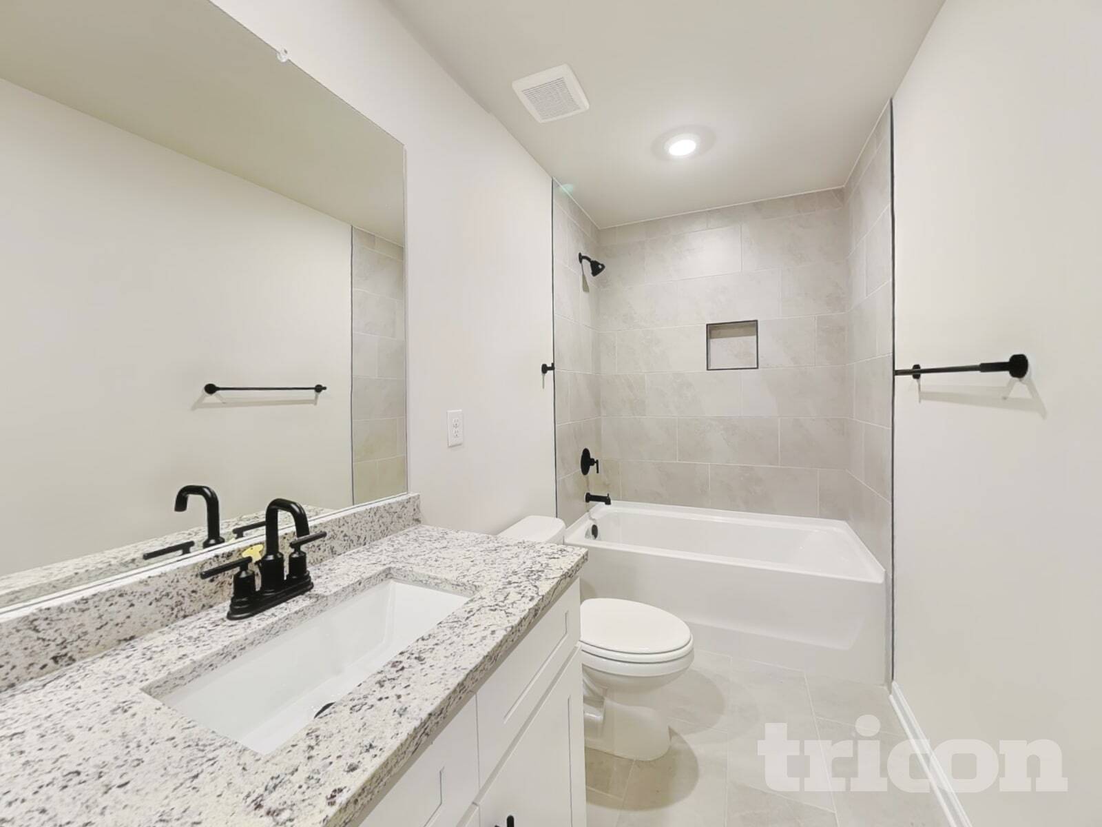 Building Photo - 3725 Saddle Bag Ct