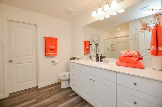 Building Photo - 1025 Long Bay Ct