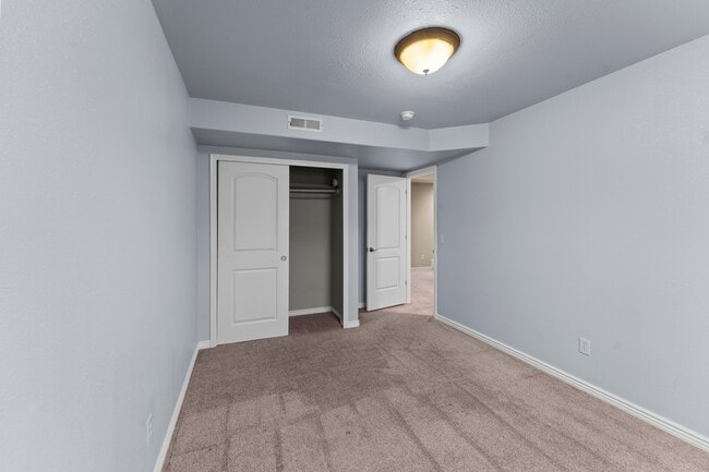 Building Photo - 7578 Chasewood Loop