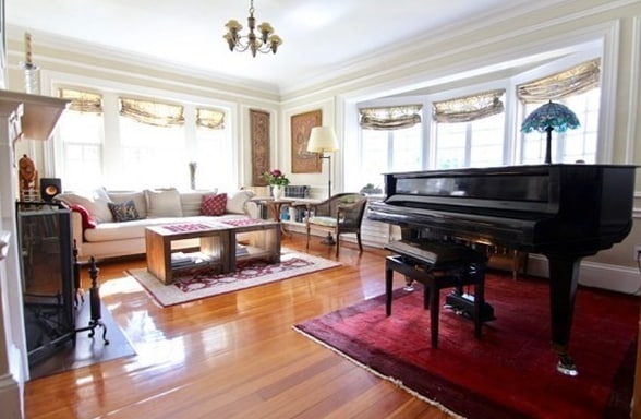 Building Photo - 34 Bates St