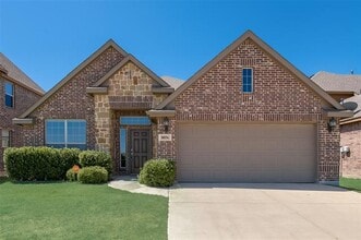 Building Photo - 8856 Devonshire Dr
