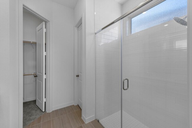 Building Photo - 2323 Hazel Berry St