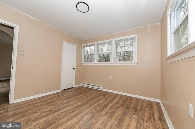 Building Photo - 90 Tufts Rd