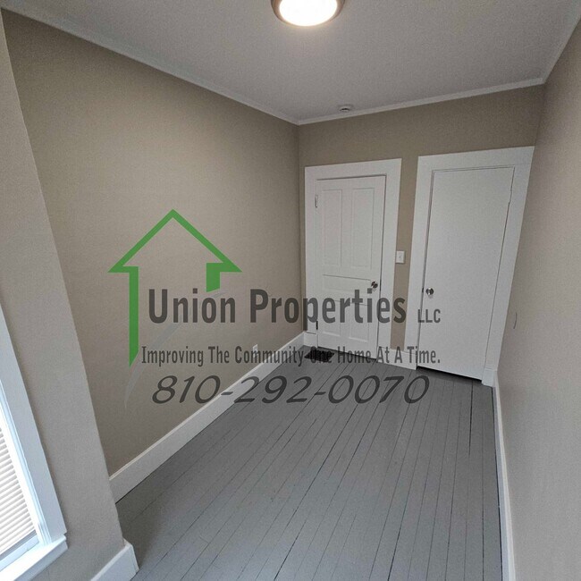 Building Photo - 516 Glenwood Ave