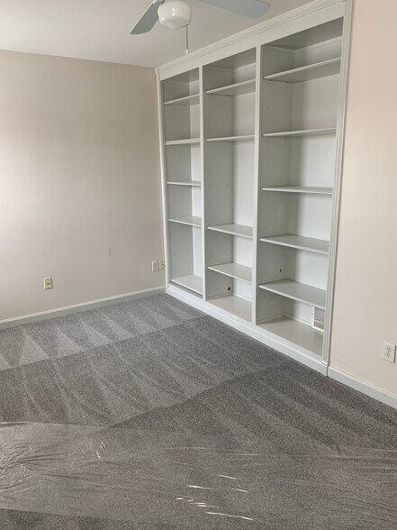 Building Photo - 1124 Misty Isle Dr