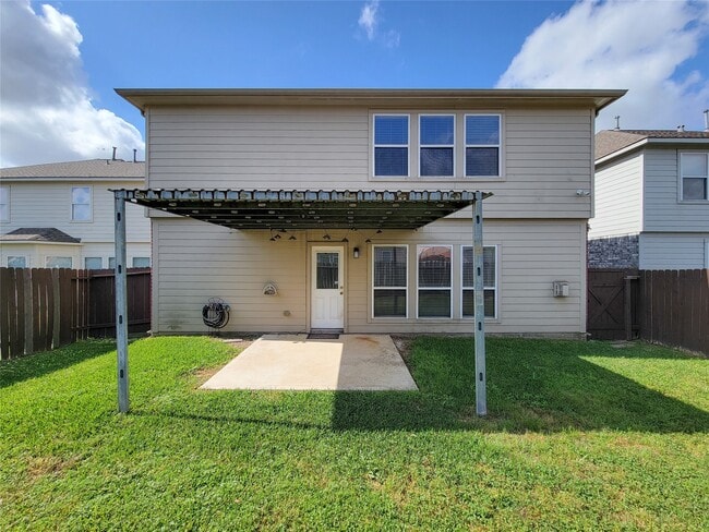 Building Photo - 19626 Hardwood Ridge Tr