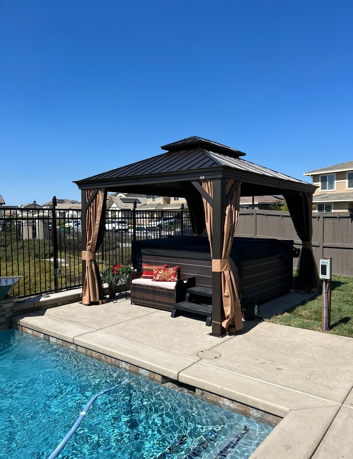 Building Photo - 6901 Tailwind Ln