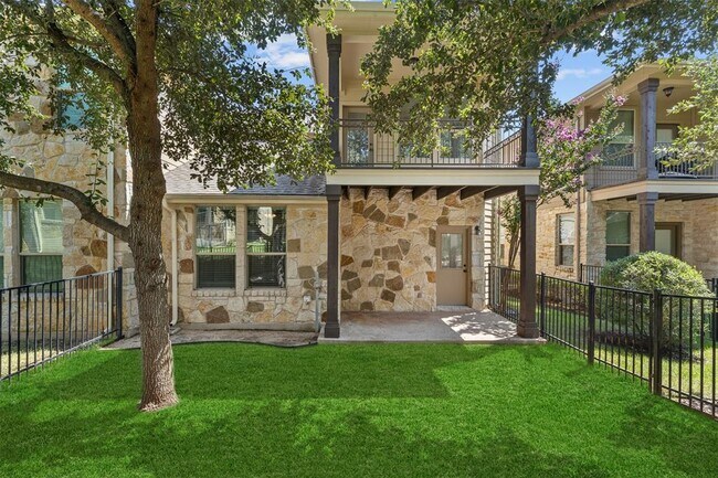 Building Photo - 9409 Solana Vista Loop