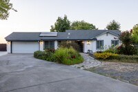 Building Photo - 1989 Claimstake Ct