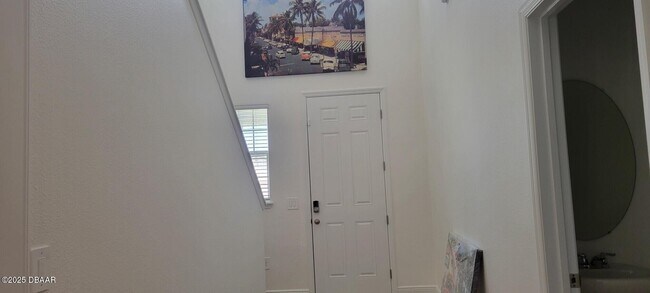 Building Photo - 284 Links Ter Blvd