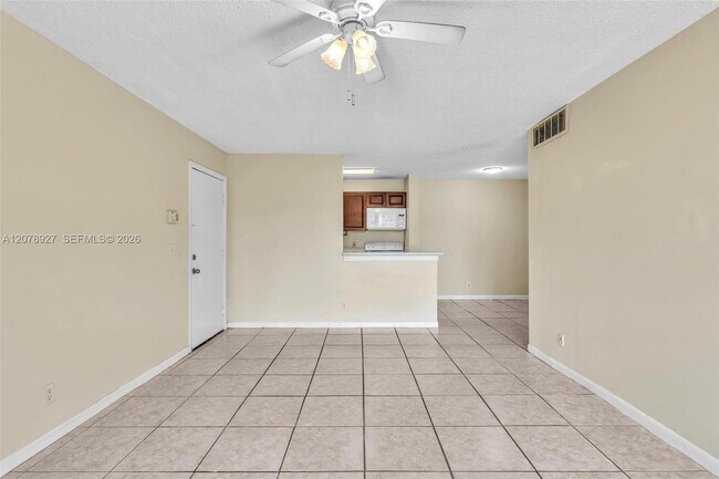 Building Photo - 10765 Cleary Blvd