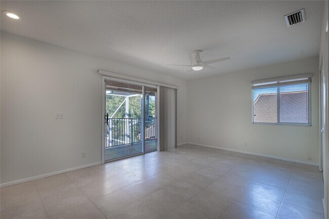 Building Photo - 9901 NW 48th Ct
