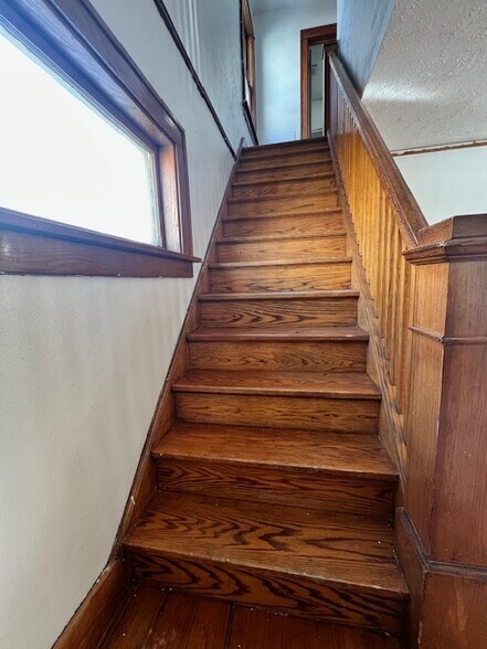 Building Photo - 510 S Kaley St