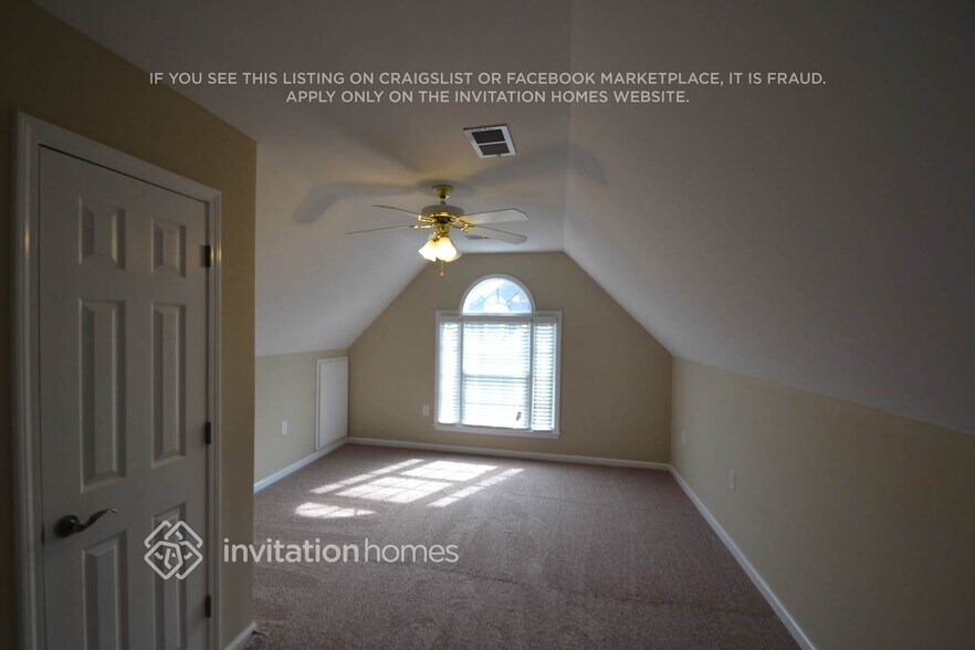 Building Photo - 1920 Hickory Station Cir