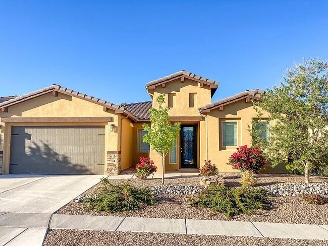 Building Photo - 2632 Vista Manzano Loop NE