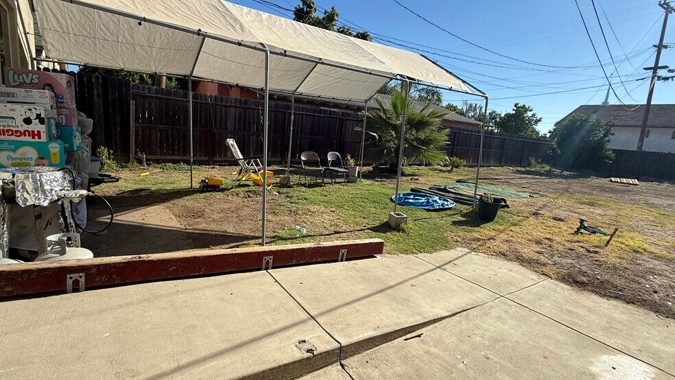 Building Photo - 138 Rosina Ave