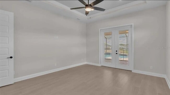 Building Photo - 6980 Bentridge Dr