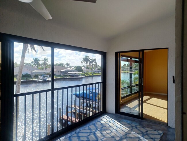 Building Photo - 5515 SW 12th Ave