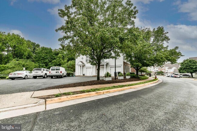 Building Photo - 6324 Eagle Ridge Ln