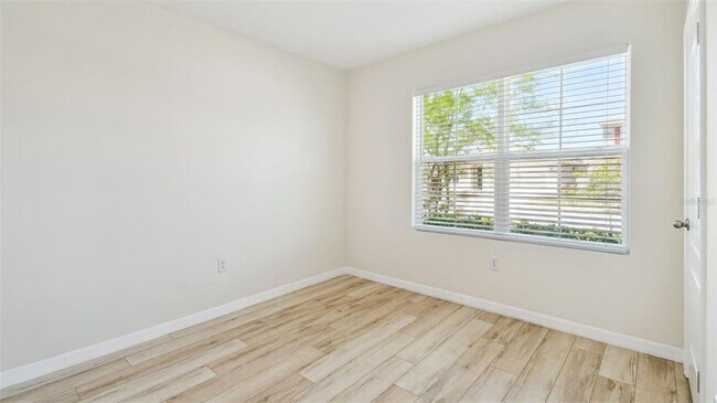 Building Photo - 5708 Sunbonnet Wy