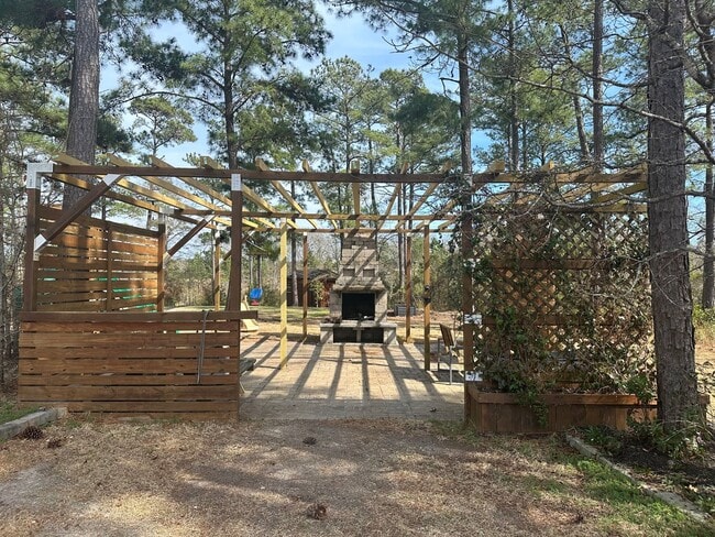 Building Photo - 238 E Ivybridge Dr