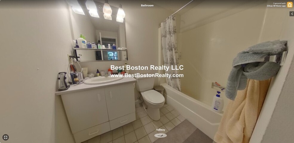 Building Photo - 175 Beacon St