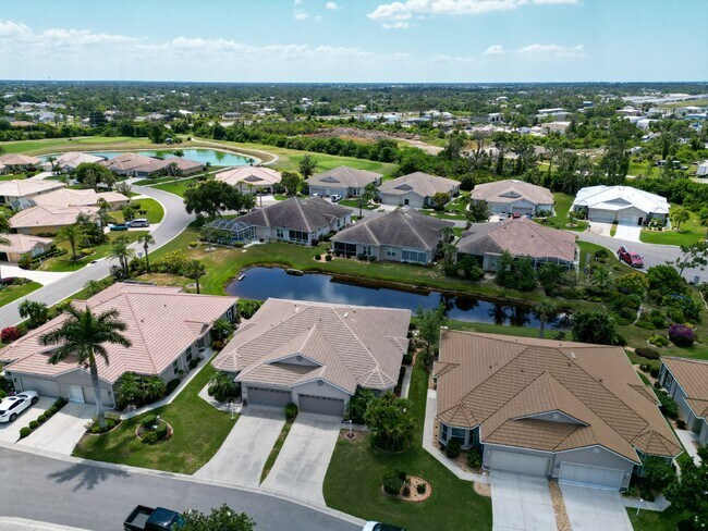 Building Photo - "Charming Englewood Gem: 2 Beds, 2 Baths in Oyster Creek Gated Golf Community