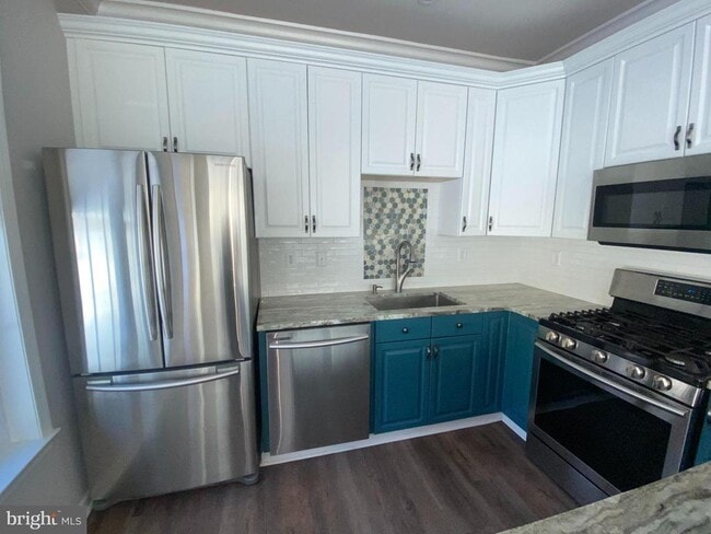 Building Photo - 76 Kyle Way