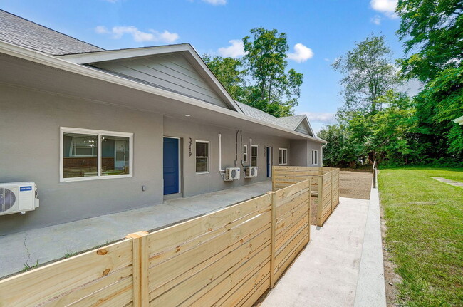 Building Photo - 3719 Kirkup Ave