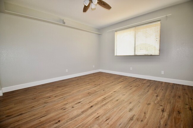 Building Photo - Remodeled 4 bedroom Tempe home near ASU