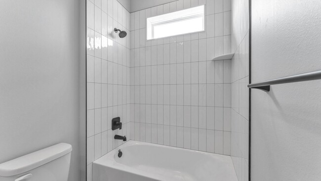 Building Photo - Stunning New Construction Villa for Rent Near Lake John