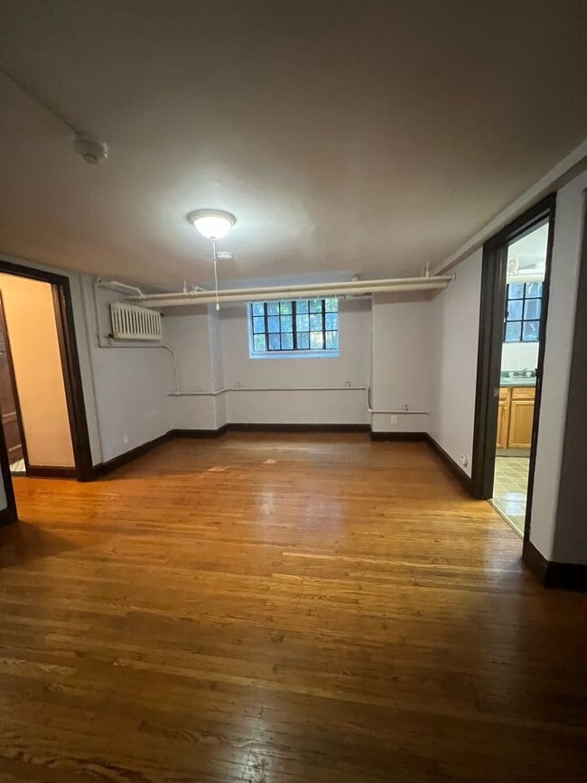 Building Photo - 125 Highland Pkwy