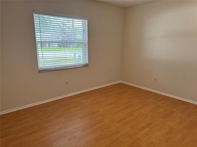 Building Photo - 4010 Woodsong Dr