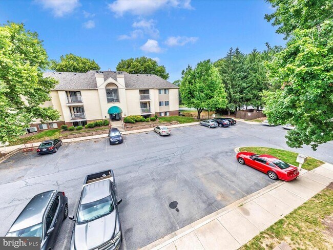 Building Photo - 2106 Whitehall Rd